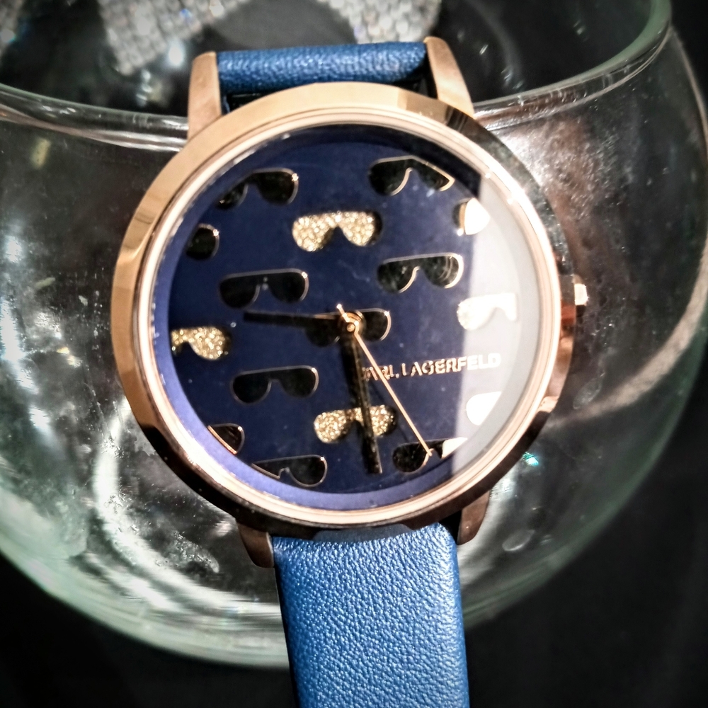 Karl Lagerfeld watch " Karl Glasses"